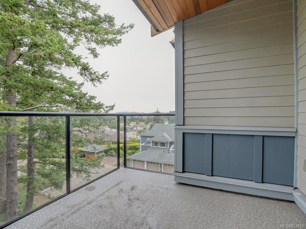 listing image 16043257451004
