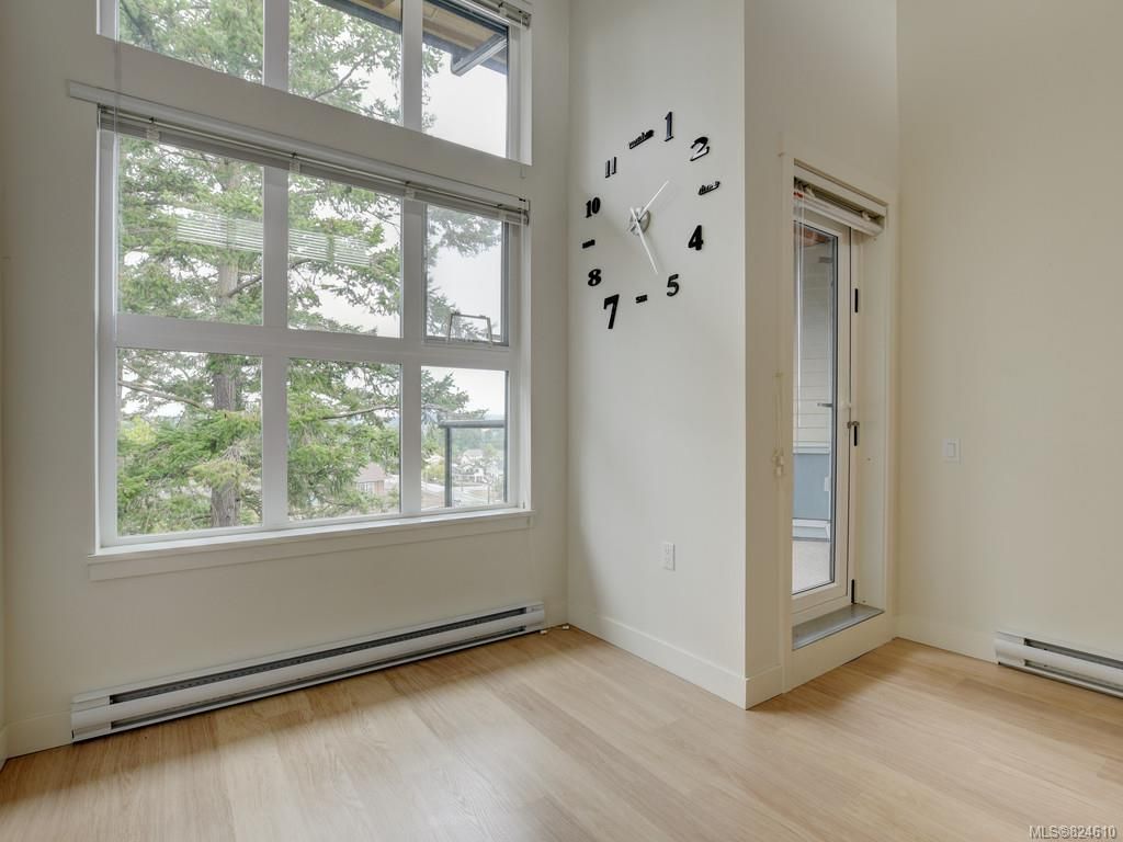 listing image 16042889655163