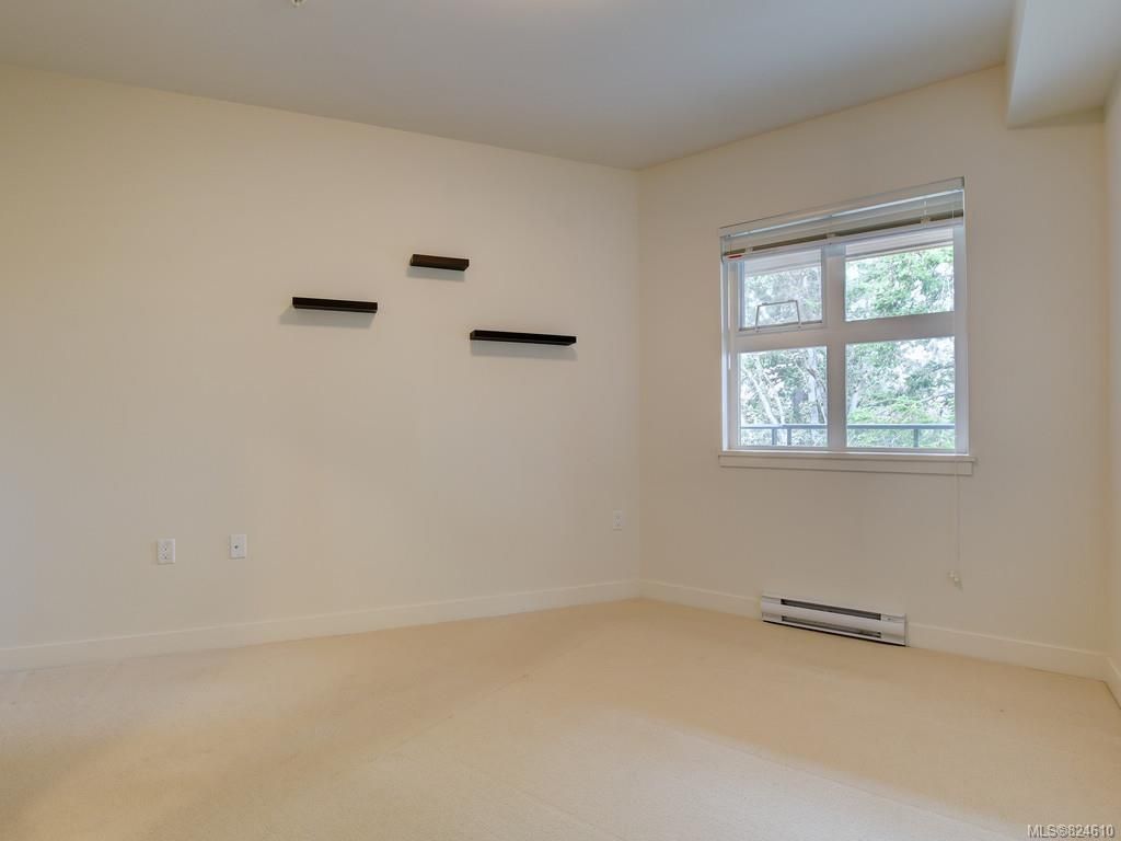 listing image 16043779441787