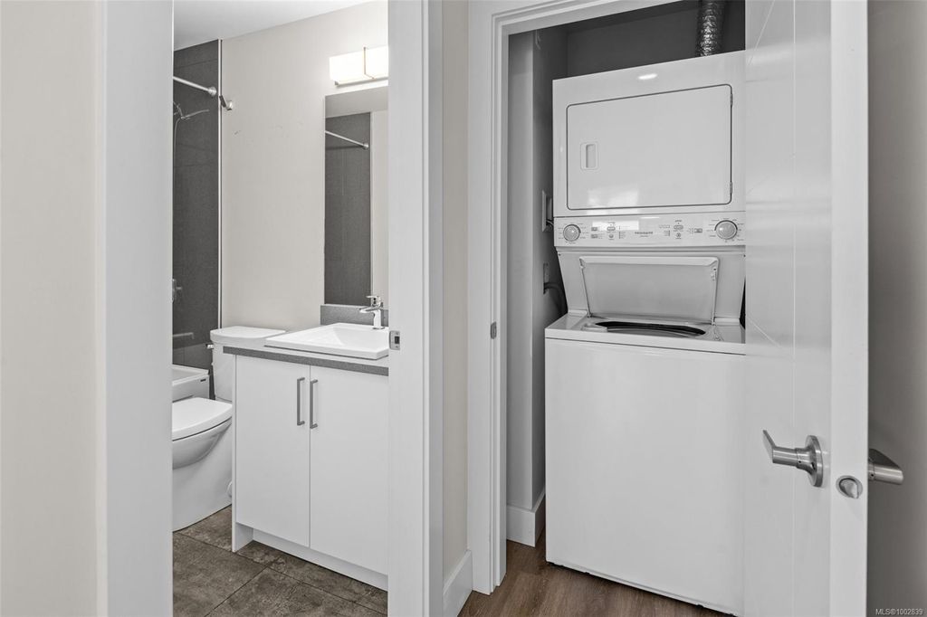 listing image 16040797598667988064