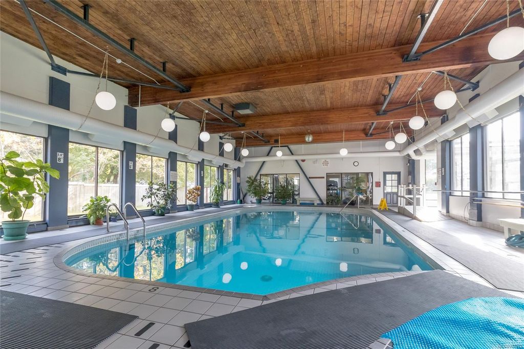listing image 16045601066974647970