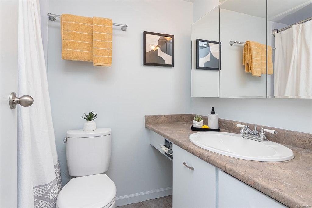 listing image 16046273483294578222