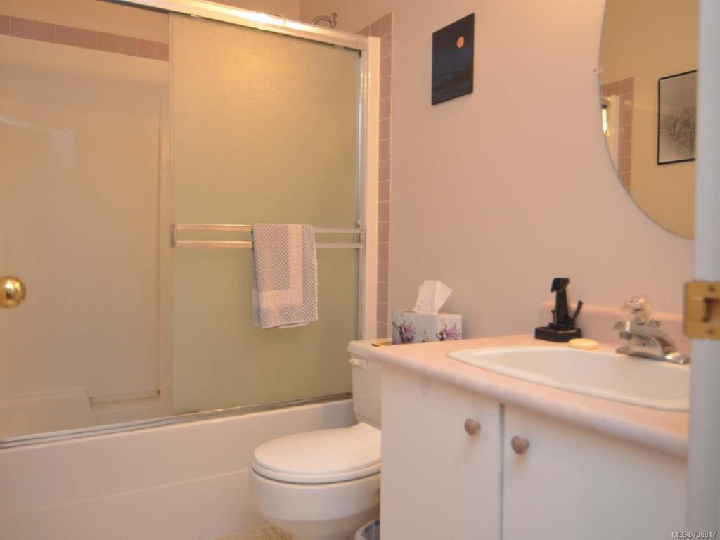 listing image 16047458227104082109