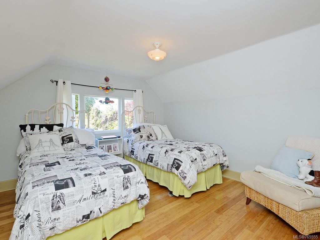 listing image 16043718224867804585