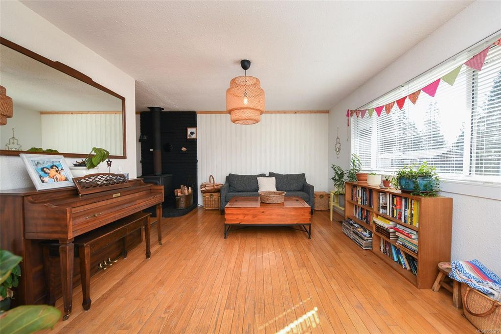 listing image 16040988393864717919