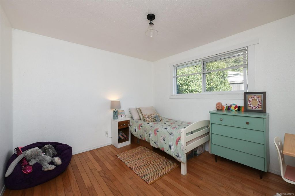 listing image 16043207629130169781