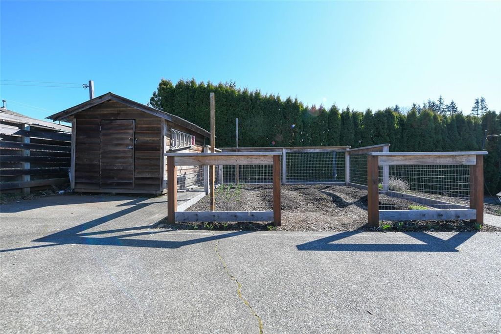 listing image 16041311352532456515
