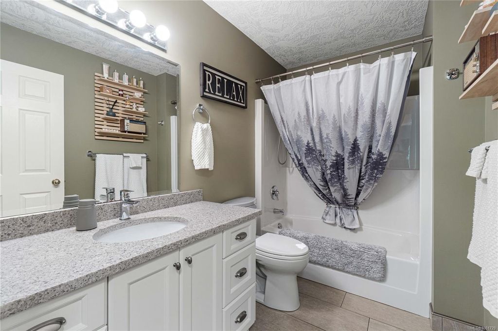 listing image 16040970264436698128