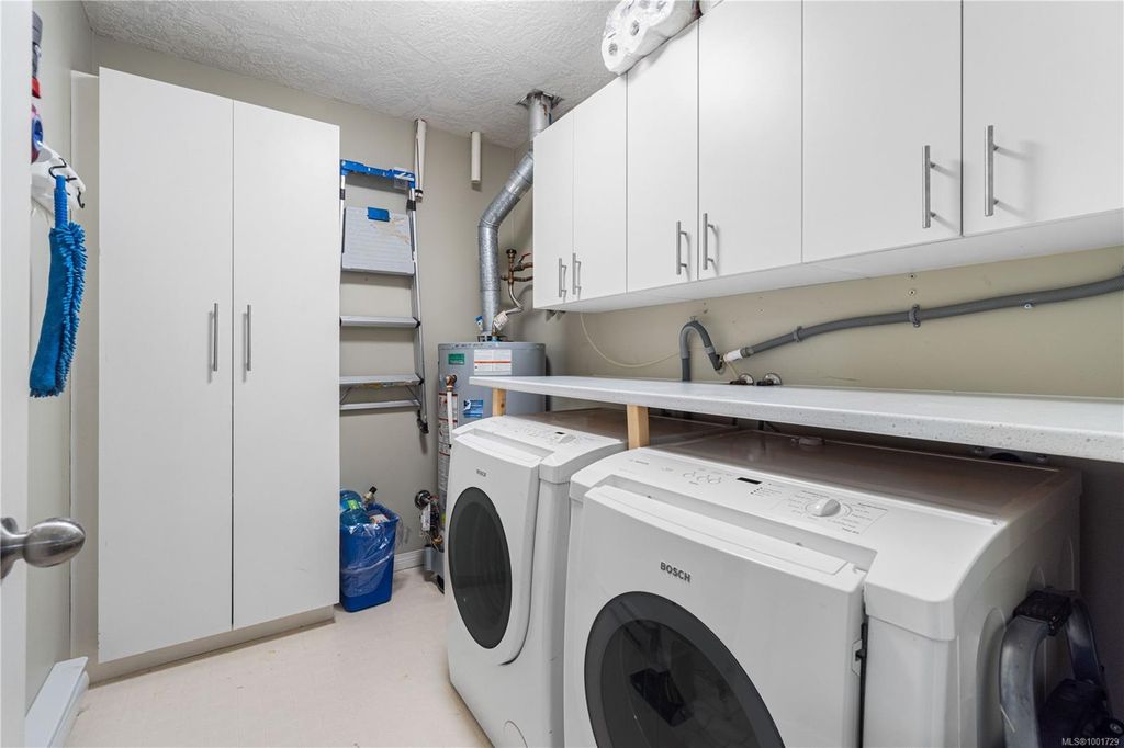 listing image 16044626828017515098