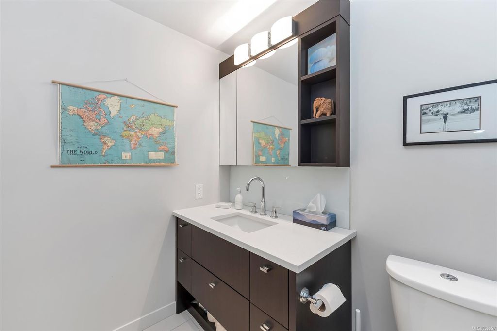 listing image 16045531601374880105