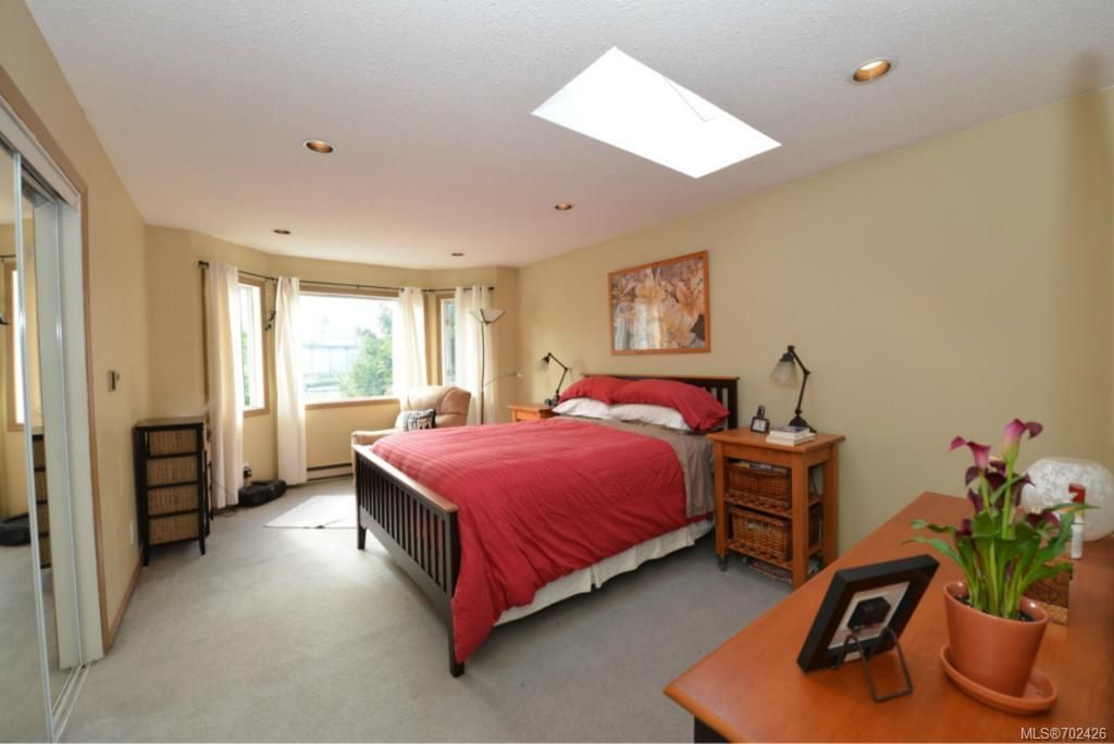 listing image 16049808562989201448