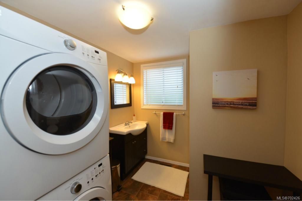 listing image 16042375558530941775