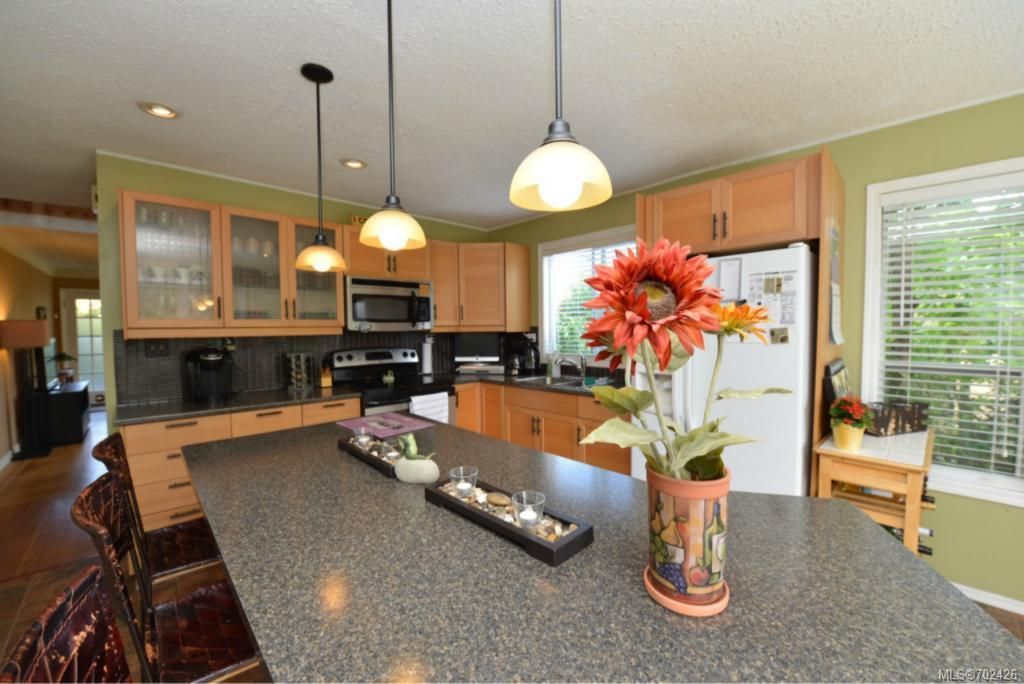 listing image 16042425225235144974