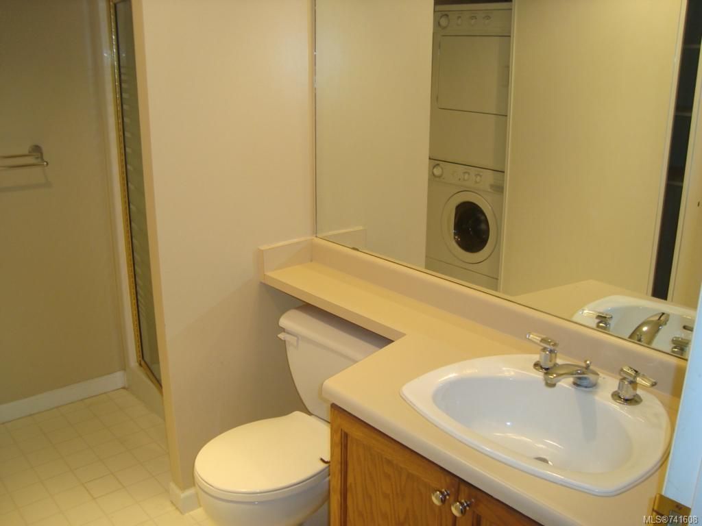 listing image 16041265295095522536