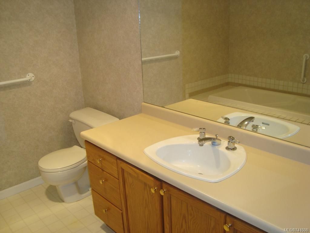 listing image 16048883413543259440