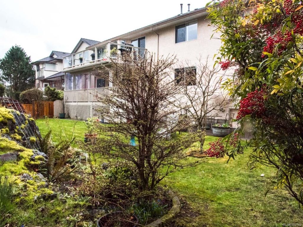 listing image 16043904793984556938