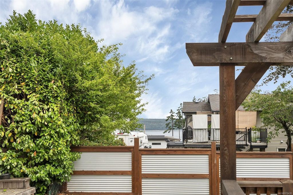 listing image 16043621953650853237