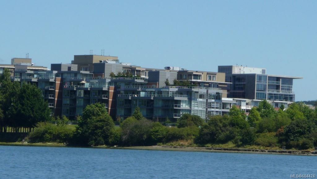 listing image 16040236453907323362