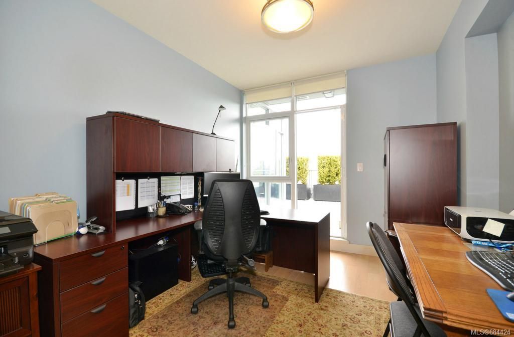 listing image 16049600577043266099