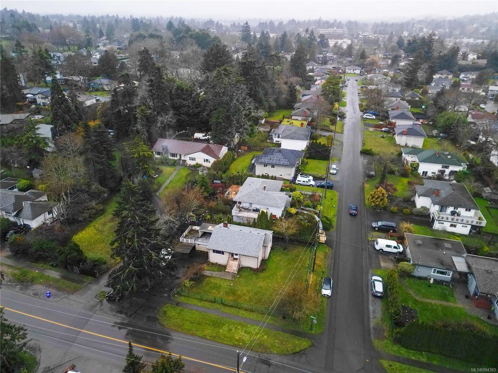 listing image 16043769661133540888