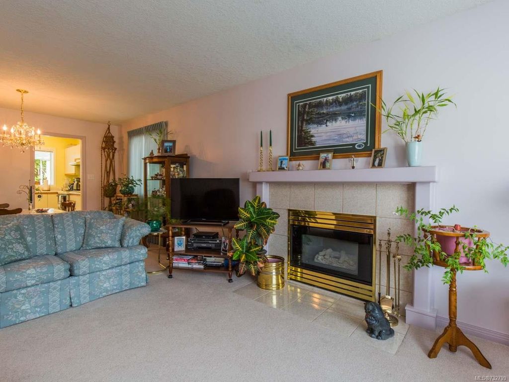 listing image 16044989120438771309