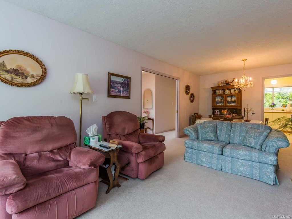 listing image 16049459718787190074