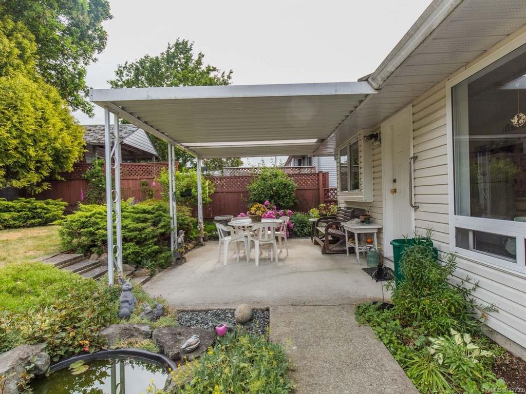 listing image 16046121313590613390