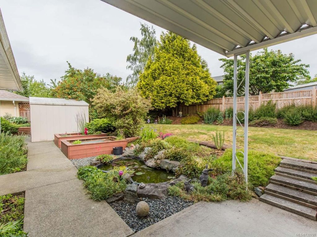 listing image 16046105821566558336