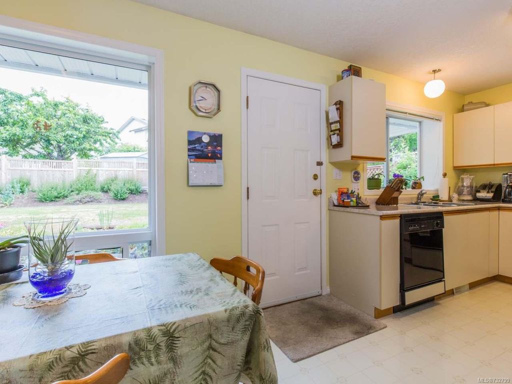 listing image 16043537797662482975