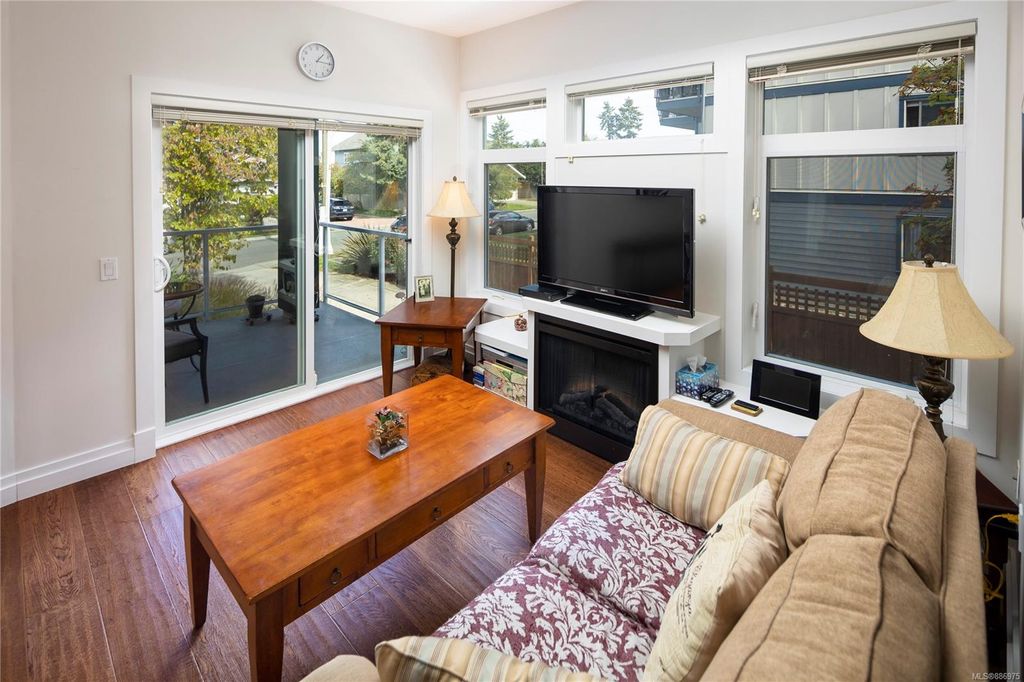 listing image 16045431238697201468