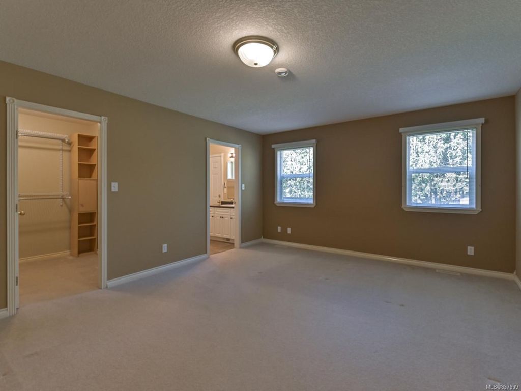 listing image 16049671043303002480