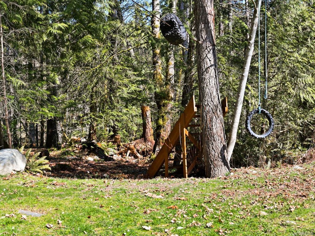 listing image 16044858085441757950