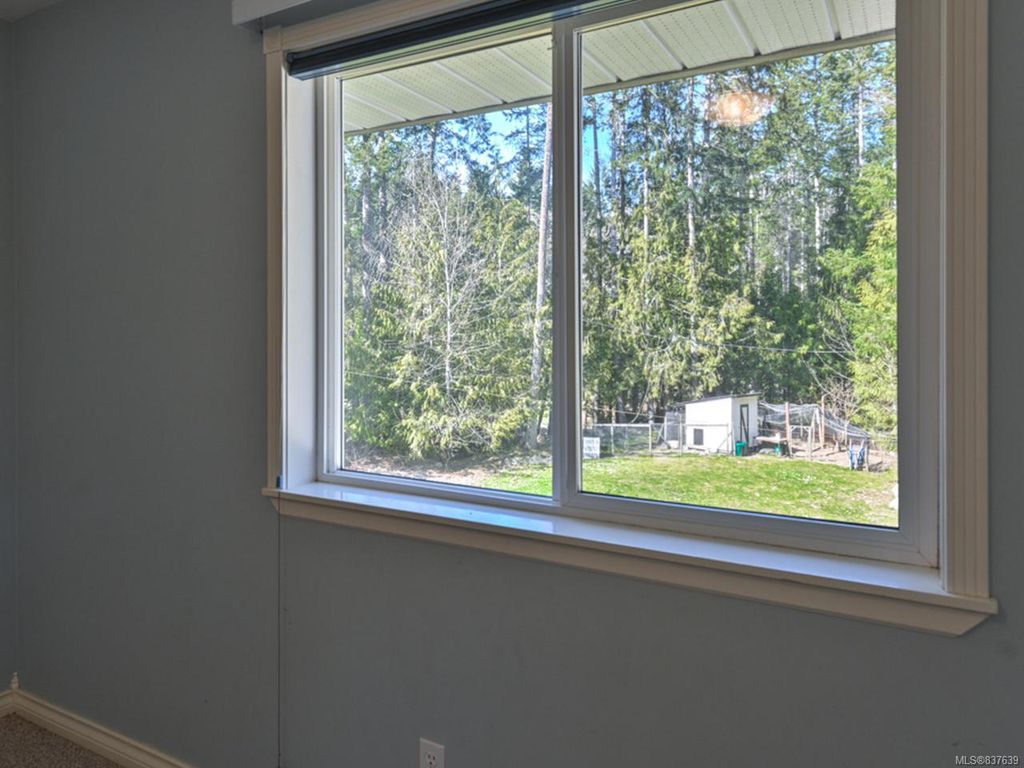 listing image 16040558805079104981