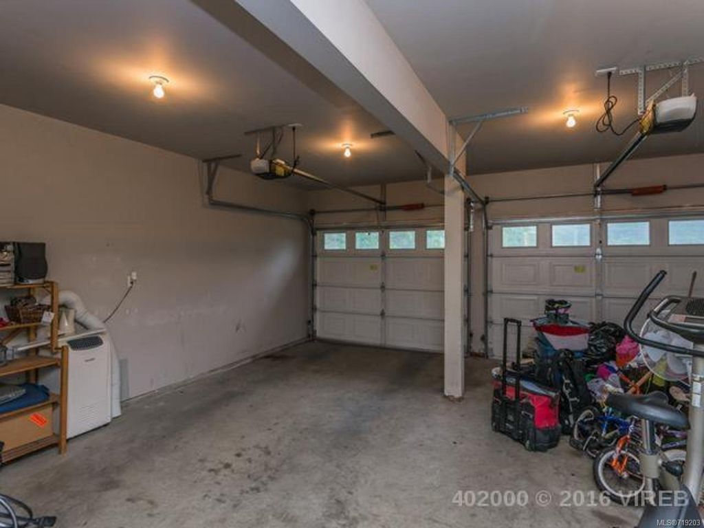 listing image 16047562026736678639