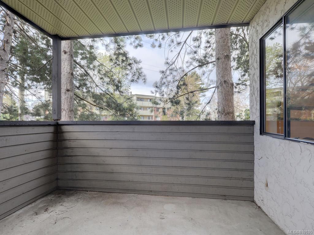 listing image 16041222892232079376