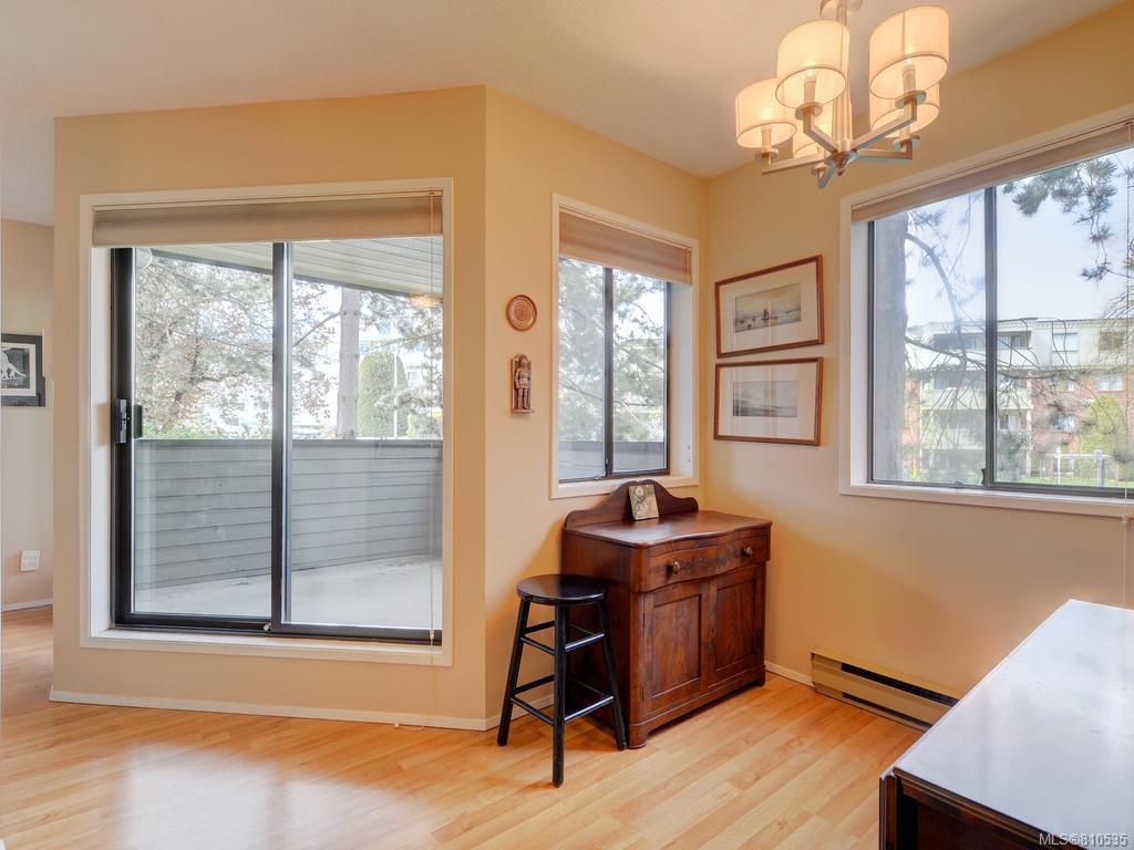 listing image 16045416881873063809