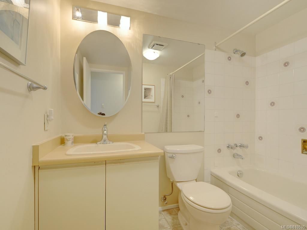 listing image 16048844390668134159