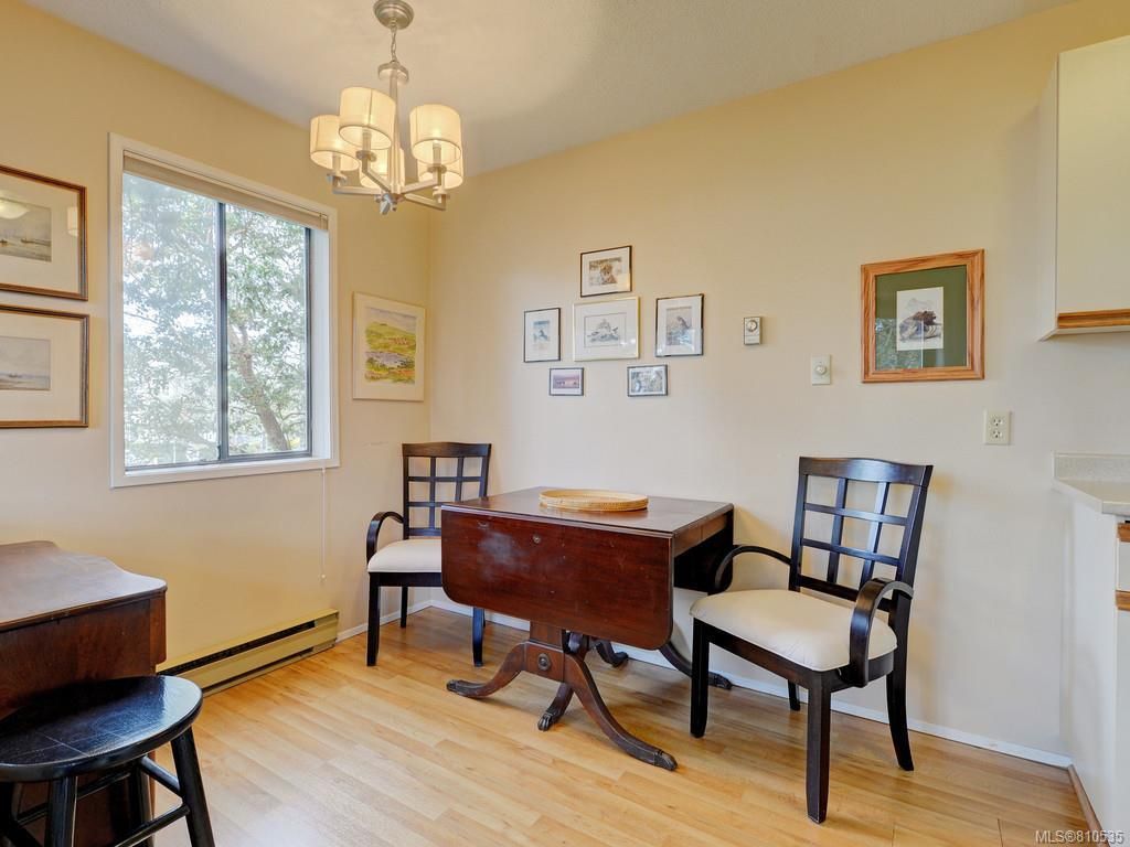 listing image 16045612499614658526