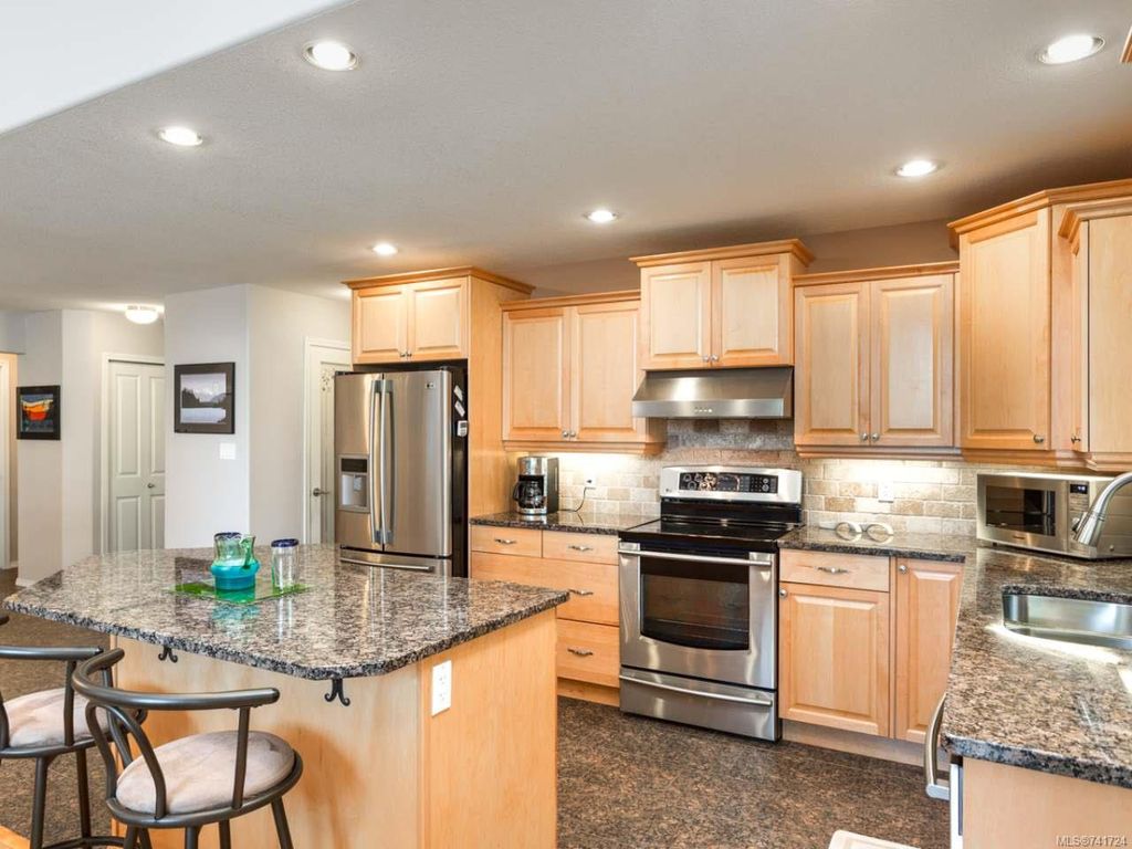 listing image 16040954384413793387