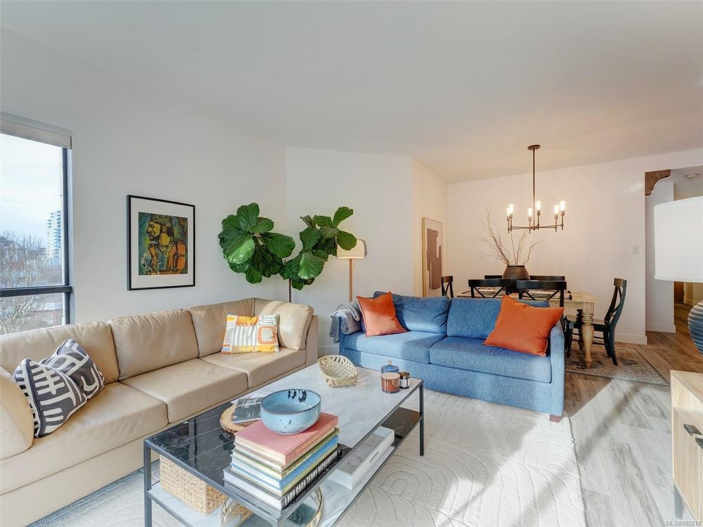 listing image 16042105047982150393