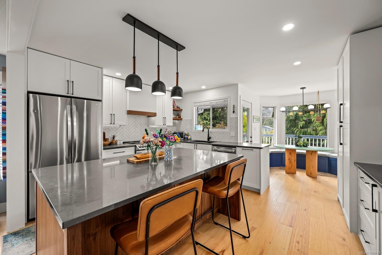 2185 Cardinal Pl