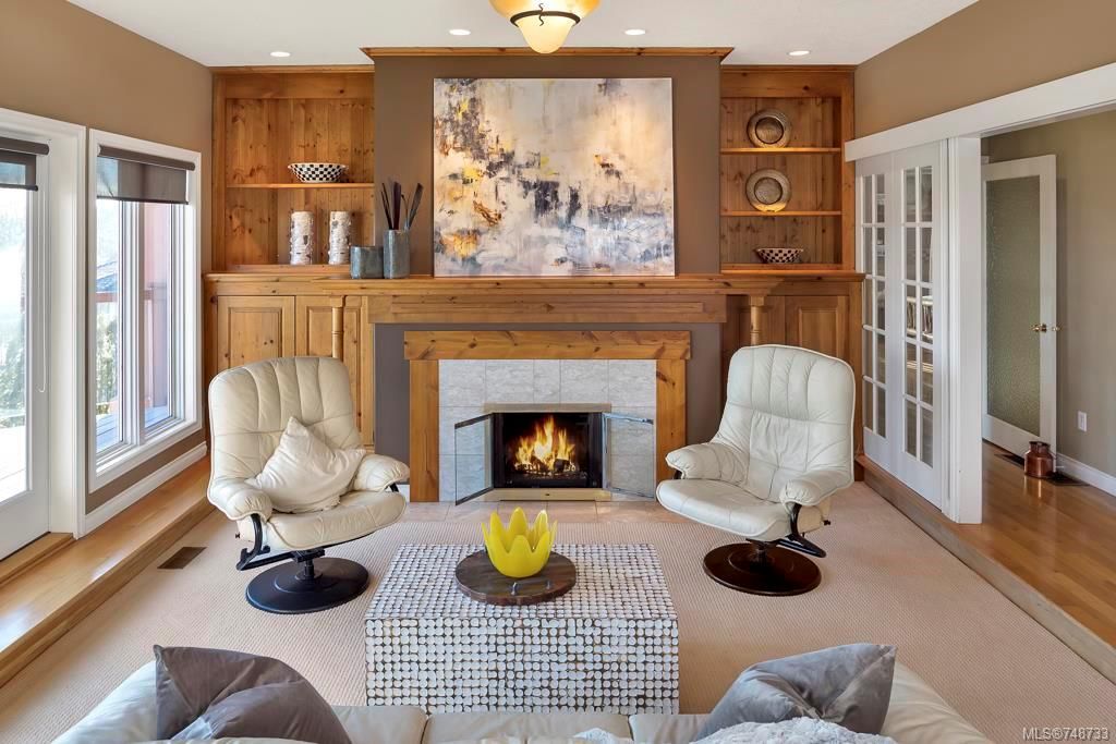 listing image 16049016284276803088