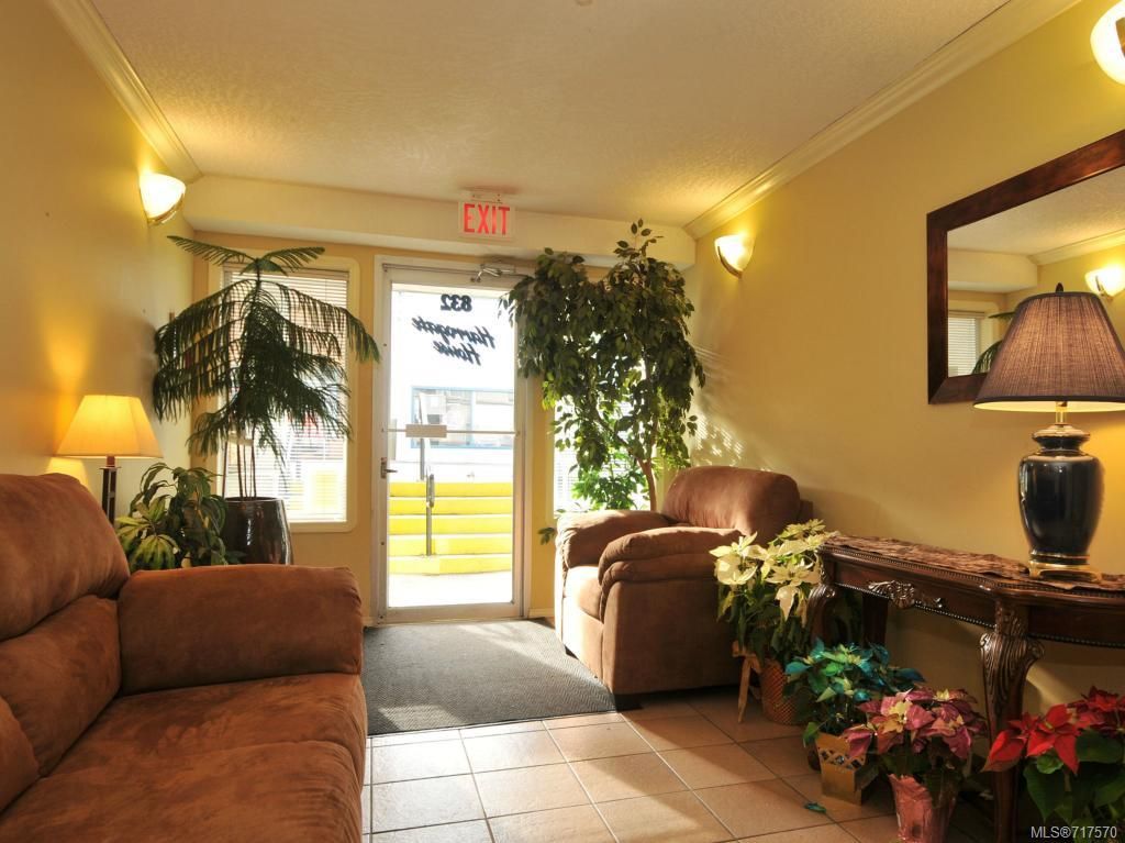 listing image 16041588499946315802