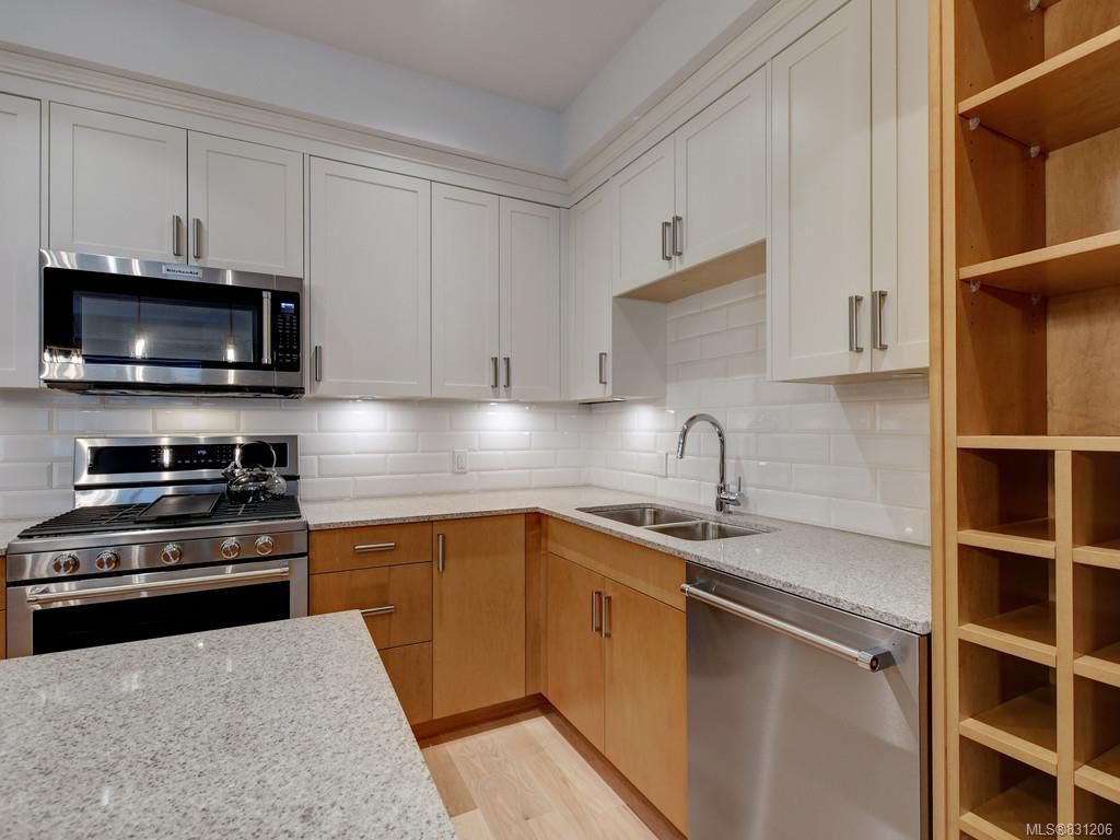 listing image 16043593287519