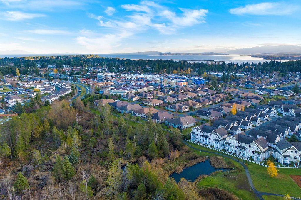 listing image 16044140036250