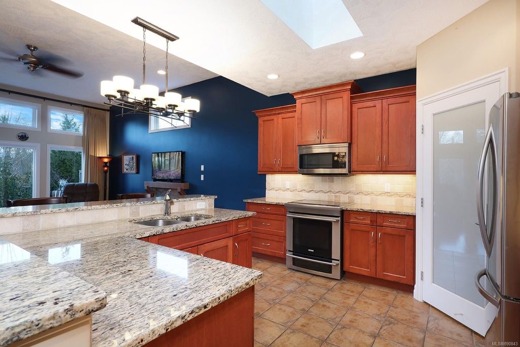 listing image 1604905406411