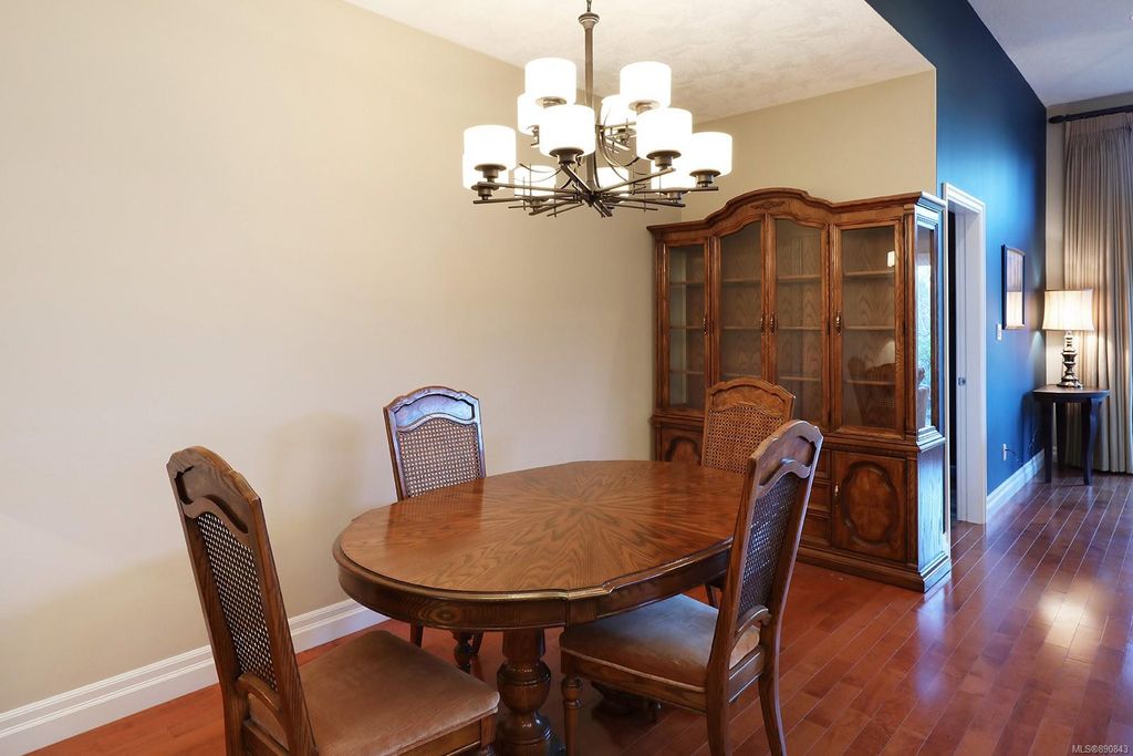 listing image 1604139854684