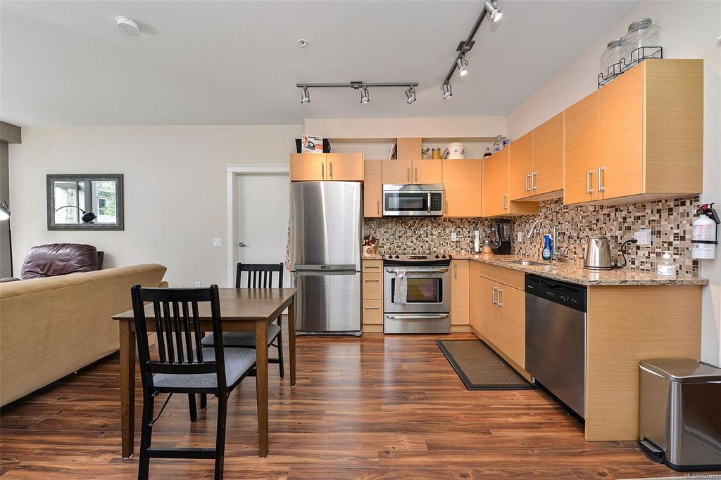 listing image 1604653218033