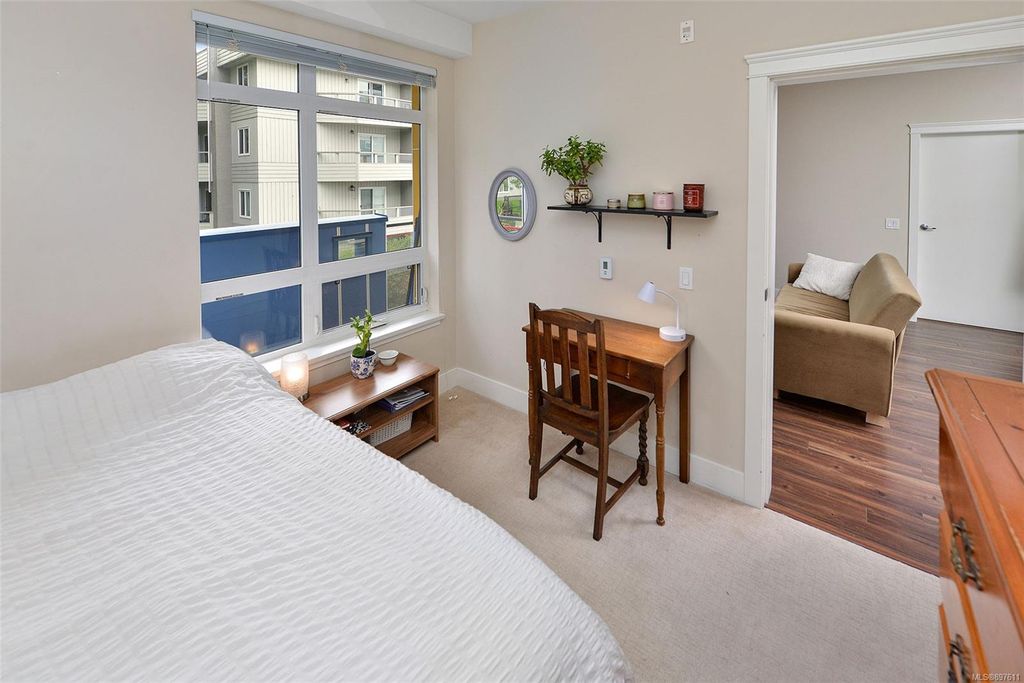 listing image 1604703353657