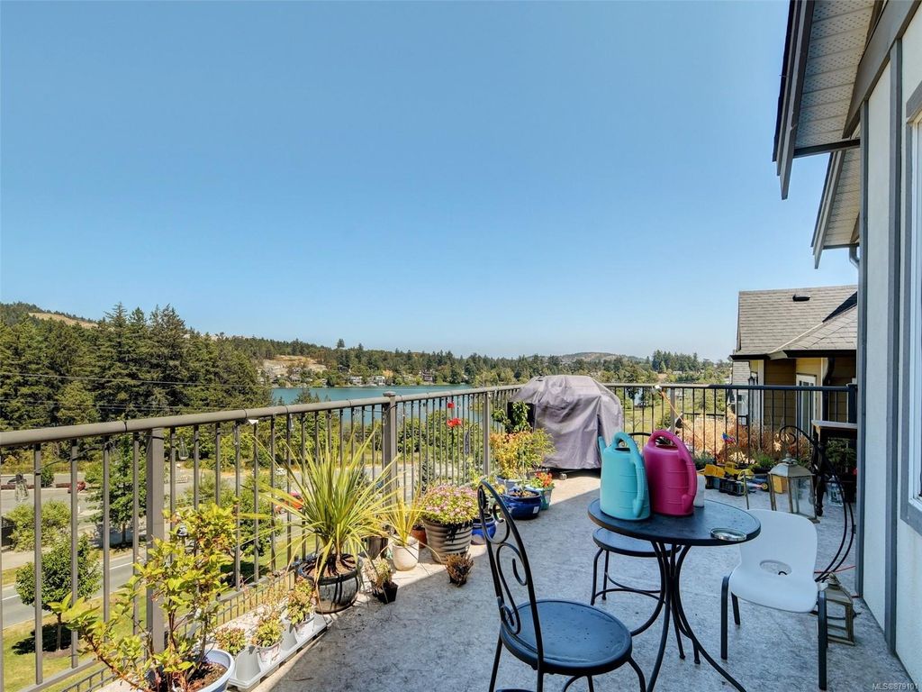 listing image 16042239030167145892